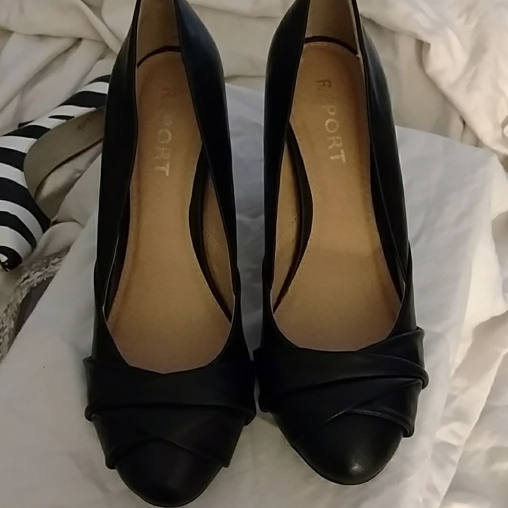Report Heels size 8